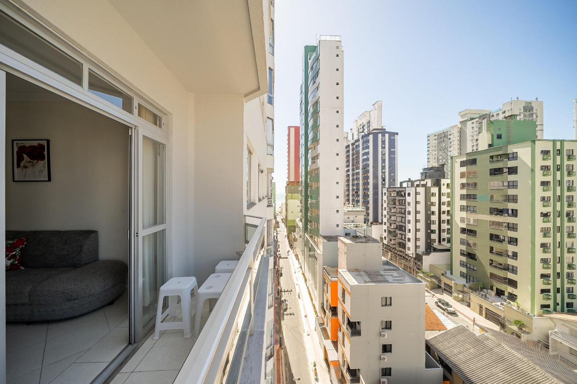 Apto No Centro De Bc Prox Praia E Atracoes Sdc601 Apartamento